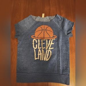 Cleveland Cavaliers sweatshirt top